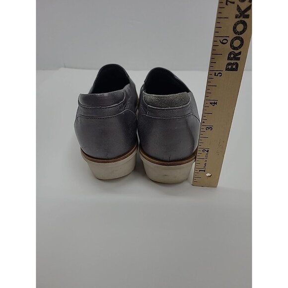 Dansko Julia Loafer Silver Shoes Women's Size 9 Leather Flats - Picture 5 of 10